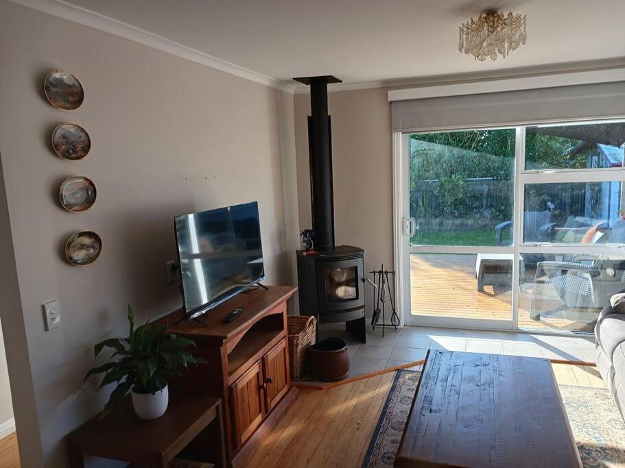 Charming House In Westport 빌라 외부 사진